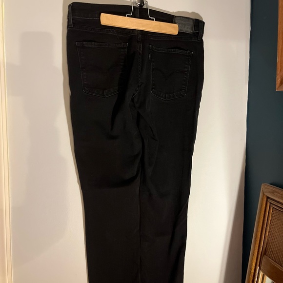 Black Levi’s skinny jeans size 31 - Picture 3 of 4